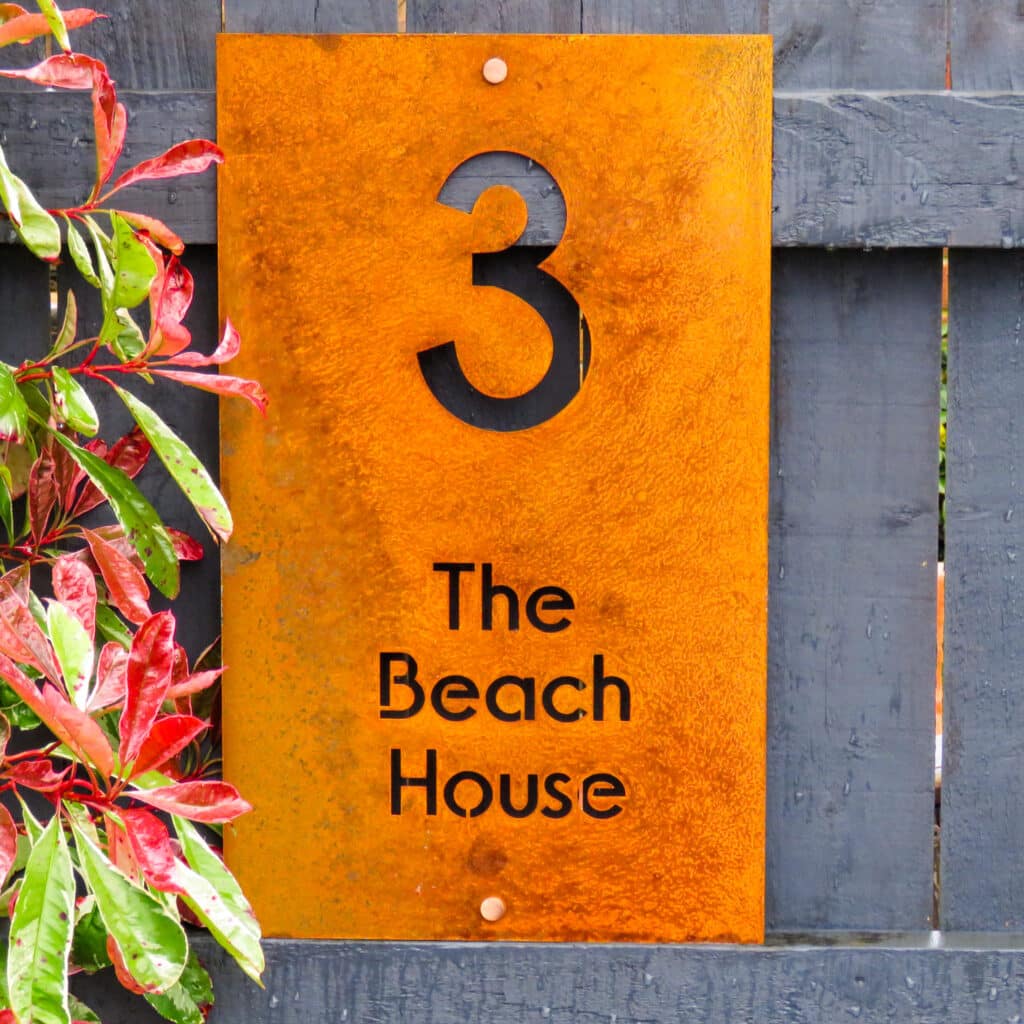 house number sign